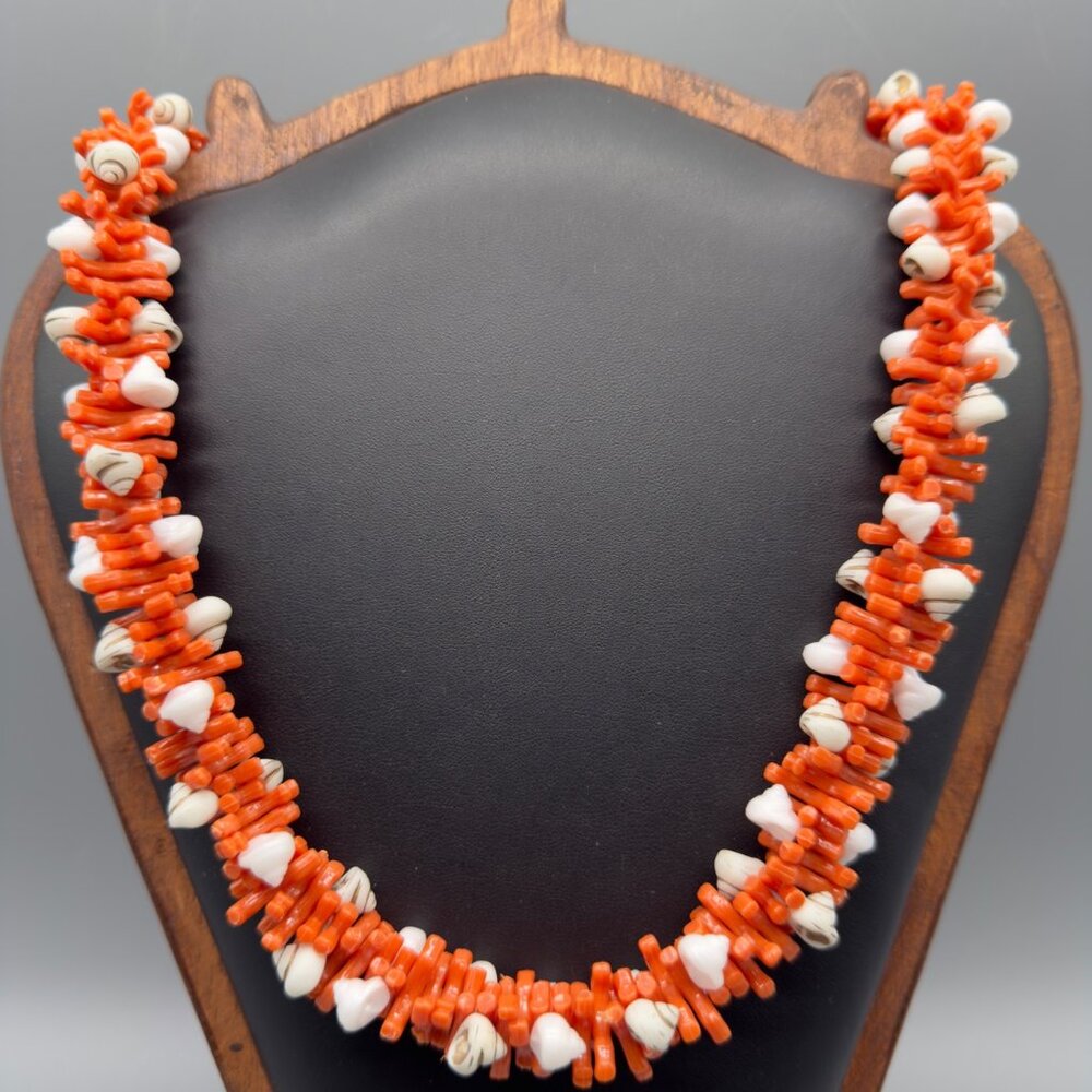 Vintage Western Germany Orange Shell Plastic Strand Necklace Gold Tone 22"